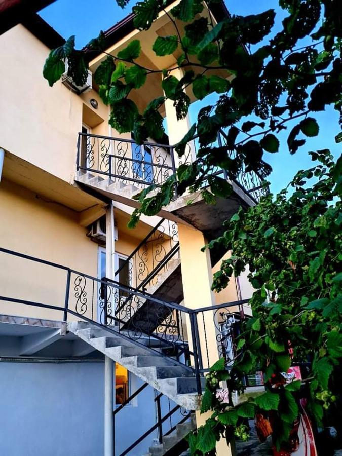 Готель Private House Suliko Кобулеті Екстер'єр фото